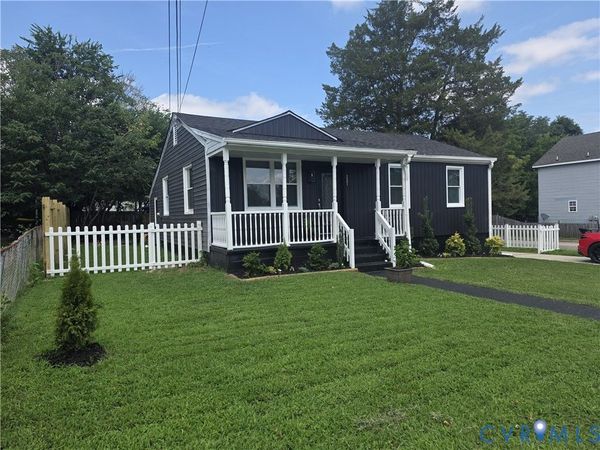 2401 Raleigh Street , Hopewell, VA 23860