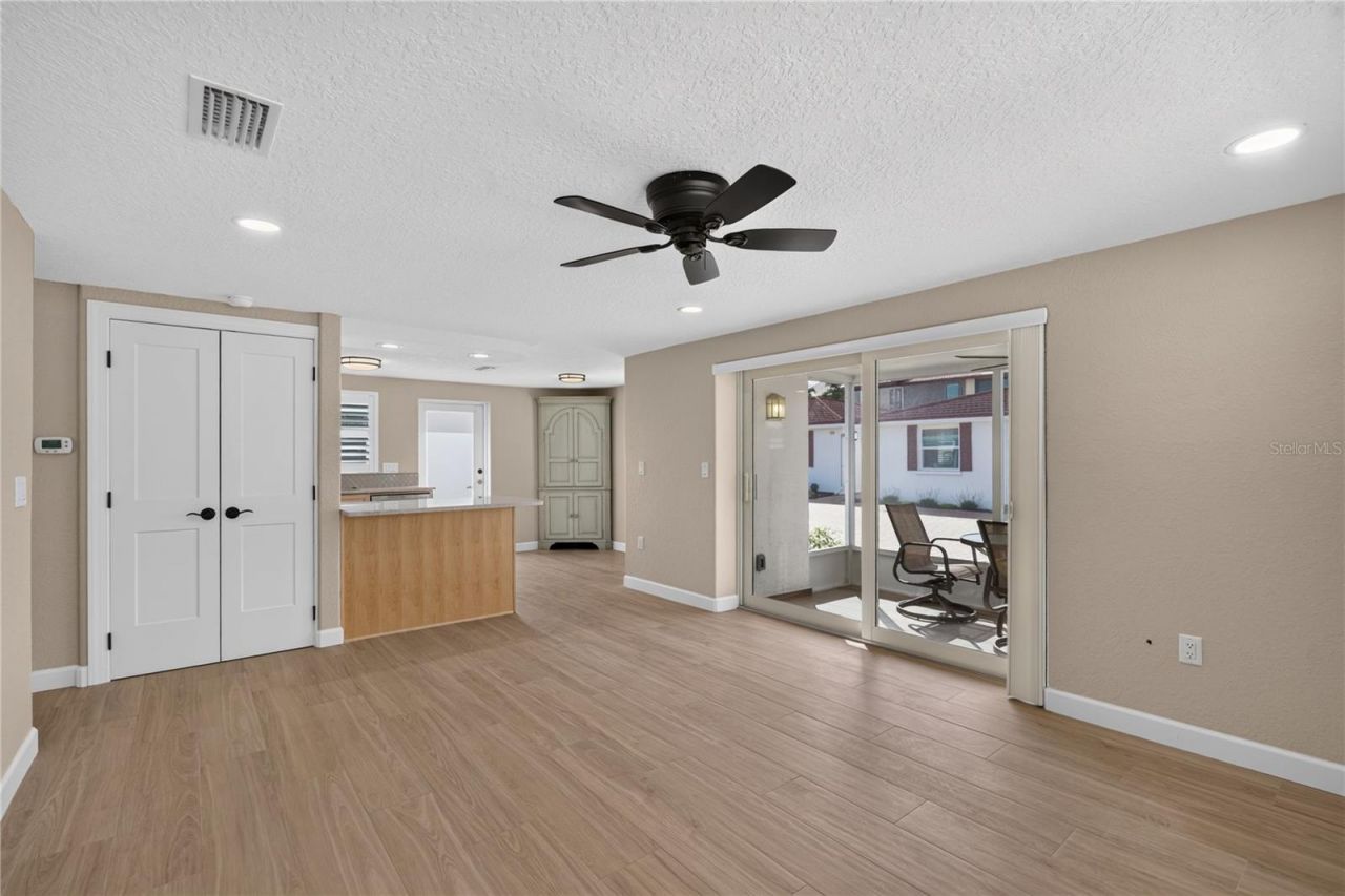 6154 Midnight Pass Road, Unit VILLA4C, Sarasota, FL 34242 Photo