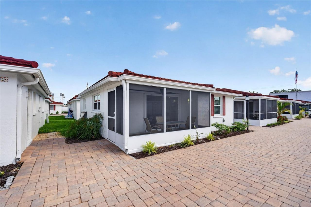 6154 Midnight Pass Road, Unit VILLA4C, Sarasota, FL 34242 Photo