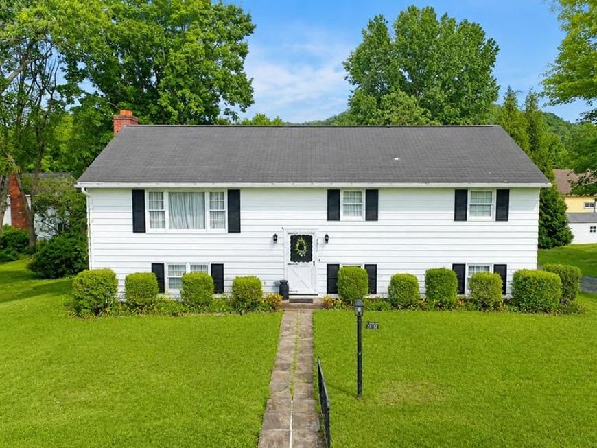 2311 Maclay Avenue, Huntingdon, PA 16652 Main Photo