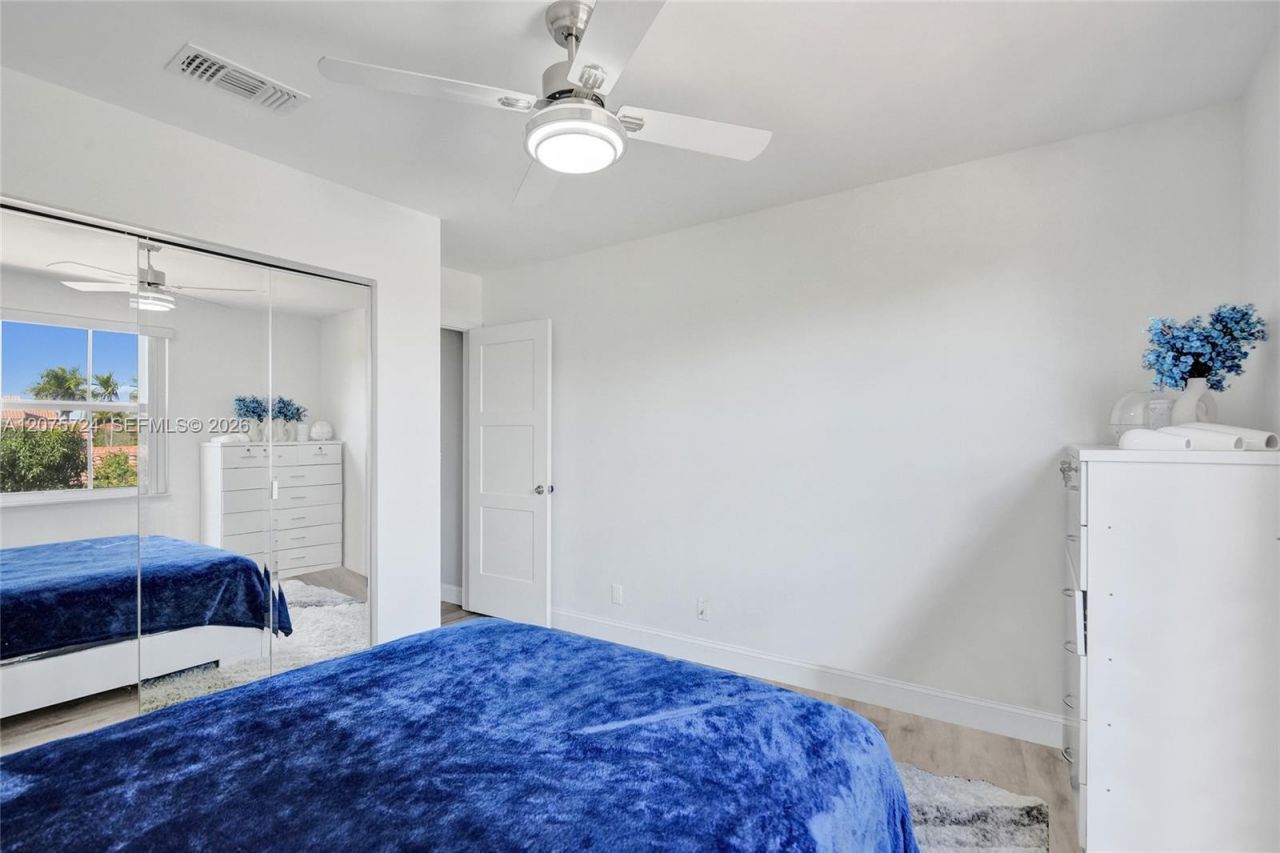 2001 Barcelona Ter , Margate, FL 33063 Photo