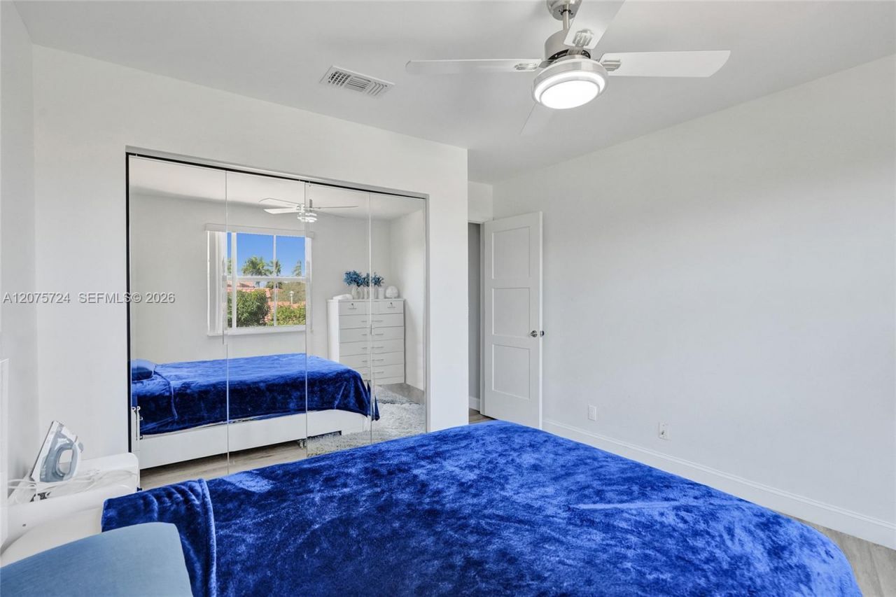 2001 Barcelona Ter , Margate, FL 33063 Photo