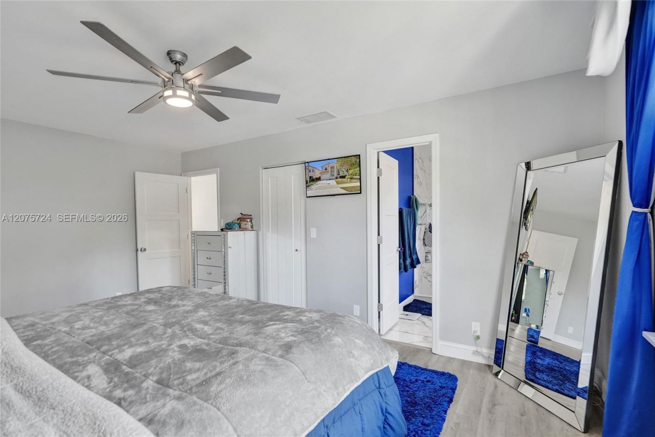 2001 Barcelona Ter , Margate, FL 33063 Photo