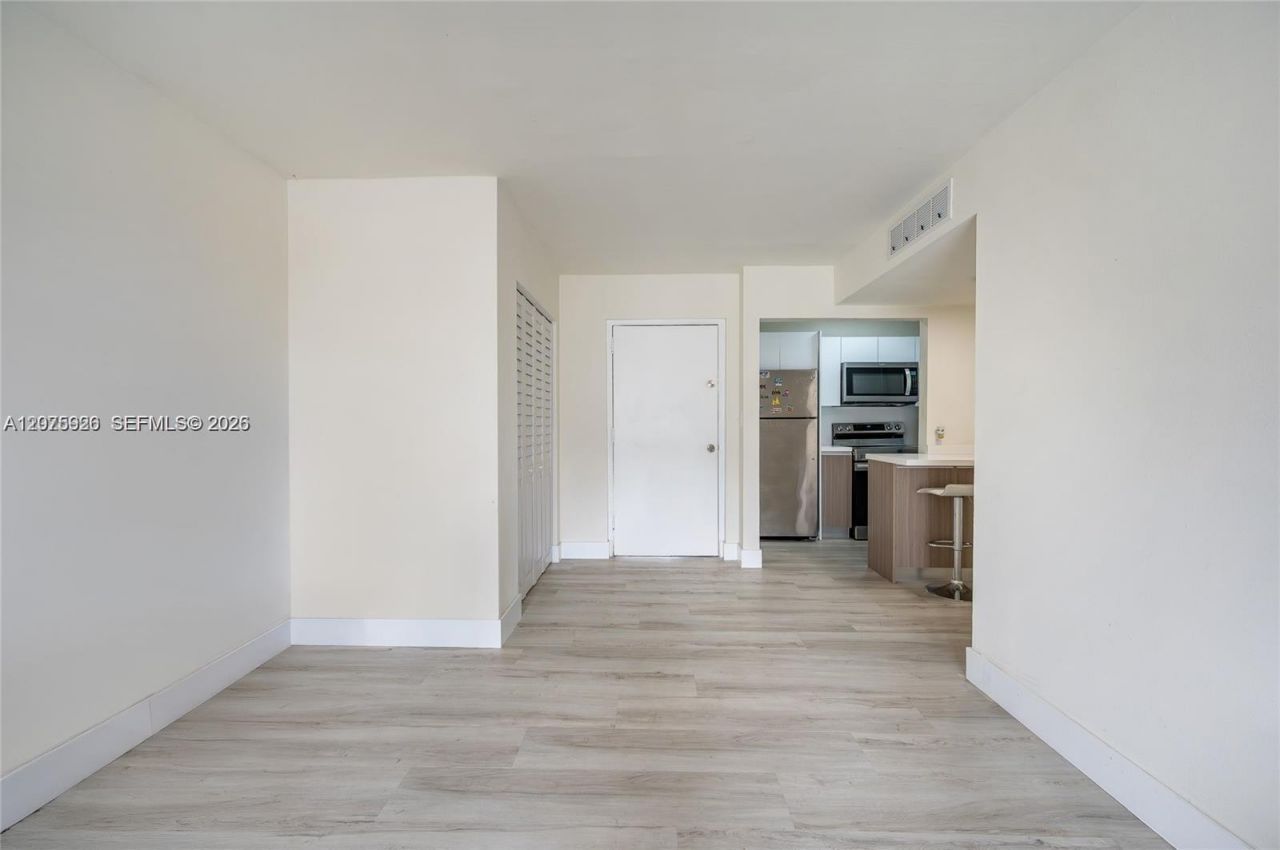 899 West Ave , Unit 7E, Miami Beach, FL 33139 Photo