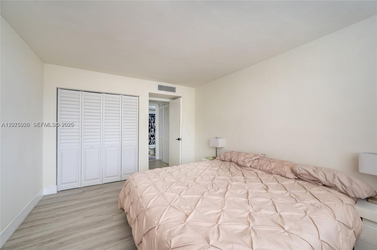 899 West Ave , Unit 7E, Miami Beach, FL 33139 Photo