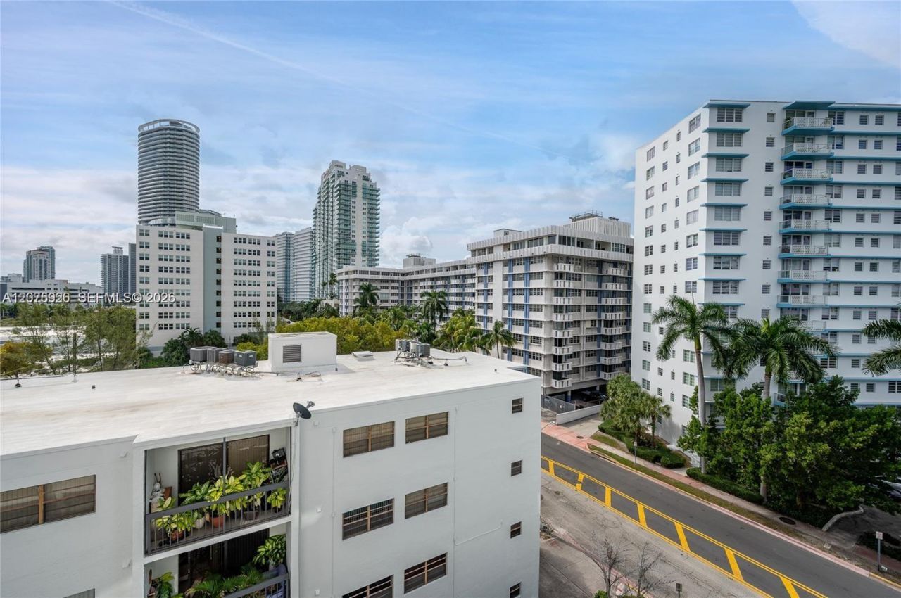 899 West Ave , Unit 7E, Miami Beach, FL 33139 Photo