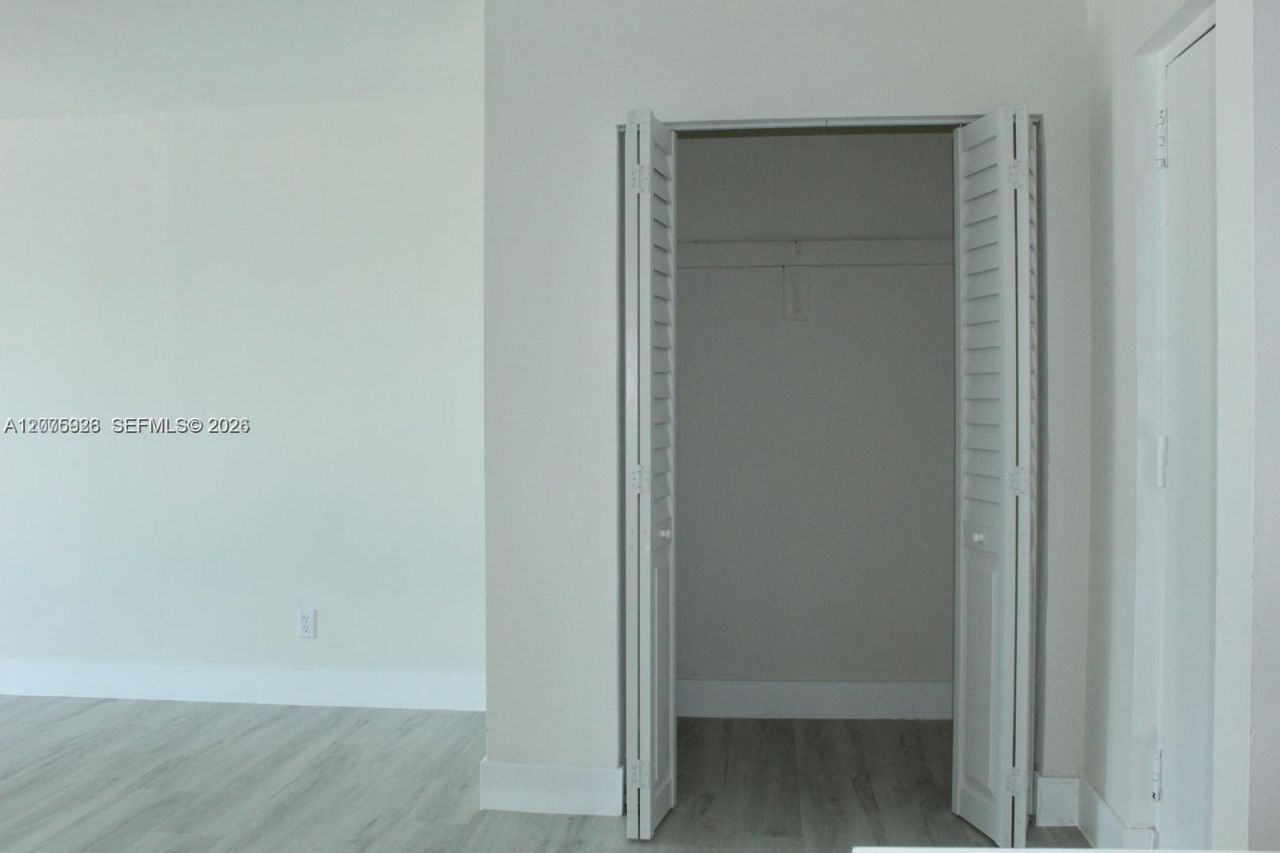 899 West Ave , Unit 7E, Miami Beach, FL 33139 Photo