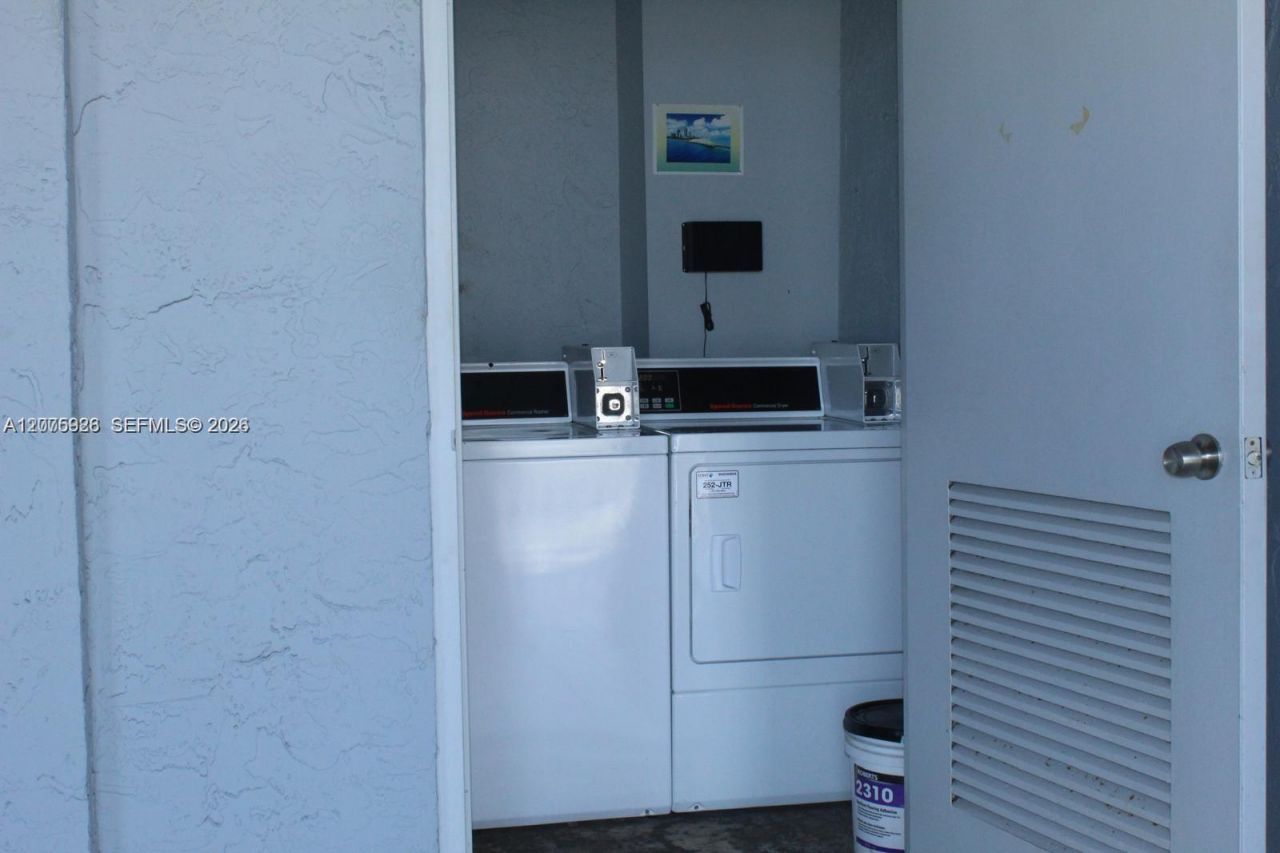 899 West Ave , Unit 7E, Miami Beach, FL 33139 Photo