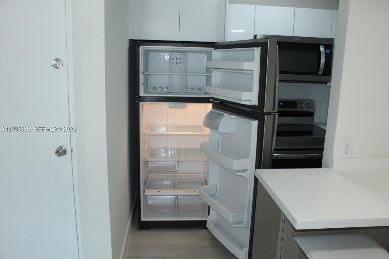 899 West Ave , Unit 7E, Miami Beach, FL 33139 Photo