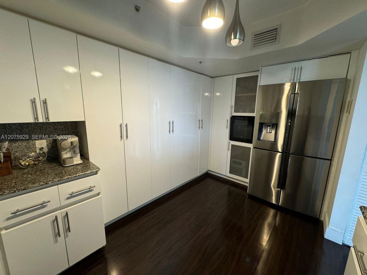 6301 Collins Ave, Unit 1606, Miami Beach, FL 33141 Photo