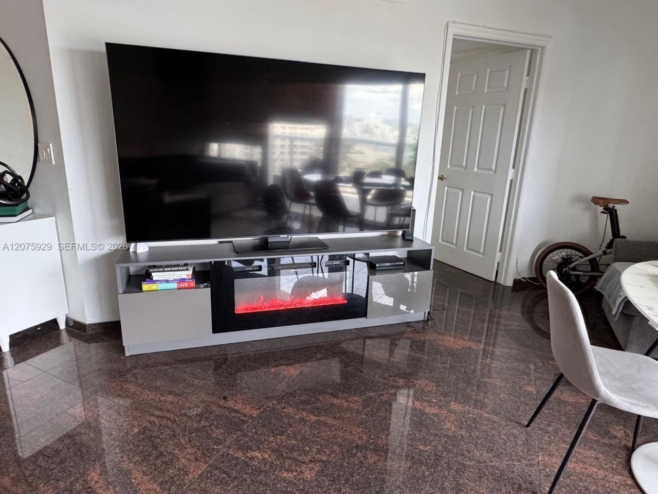 6301 Collins Ave, Unit 1606, Miami Beach, FL 33141 Photo