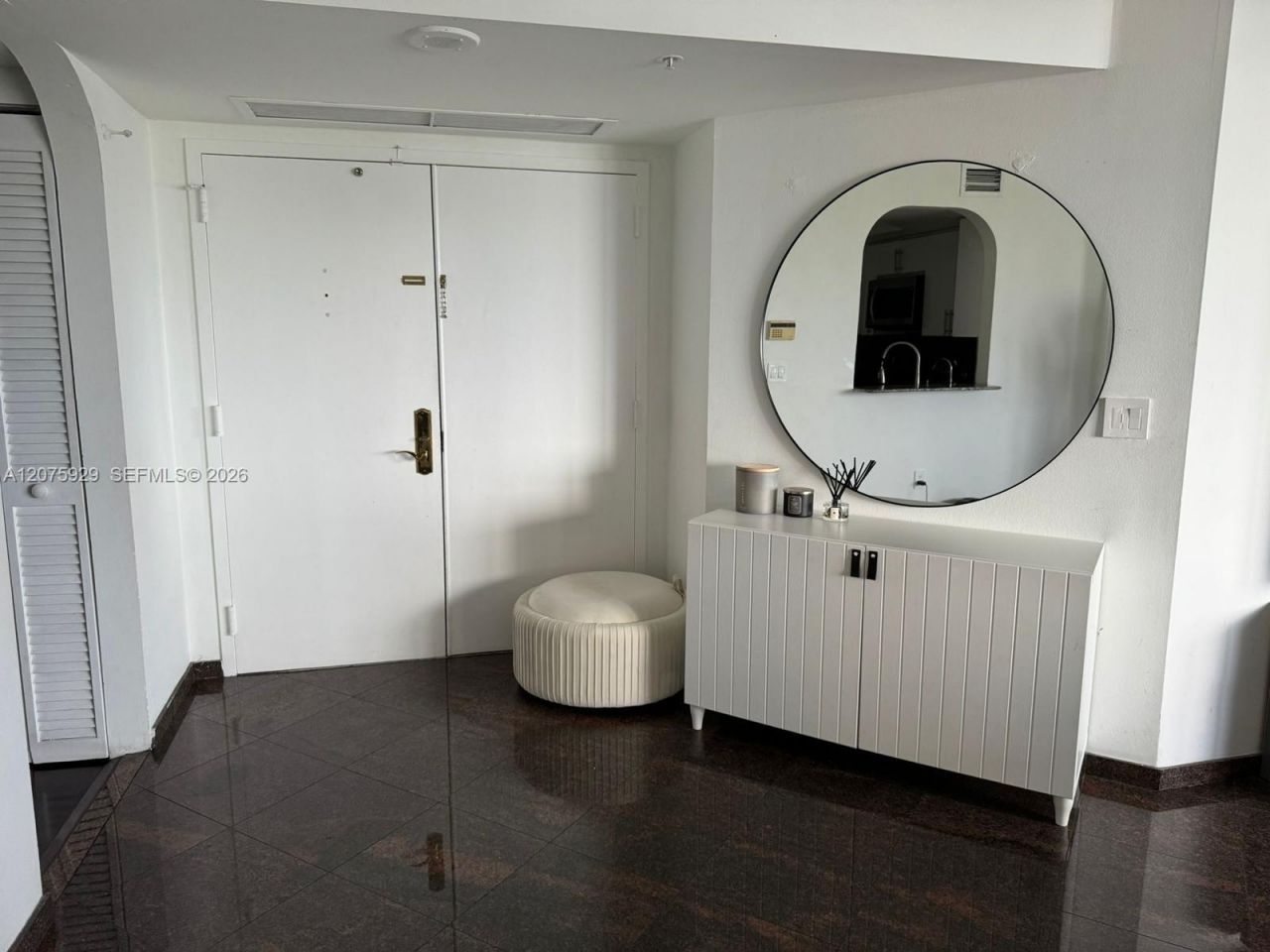 6301 Collins Ave, Unit 1606, Miami Beach, FL 33141 Photo