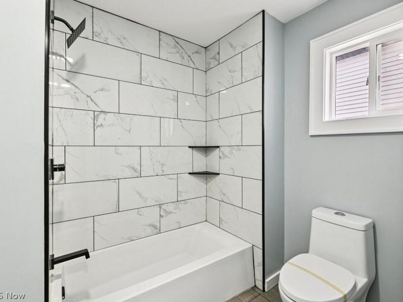 1828 W 57th Street , Cleveland, OH 44102 Photo 17