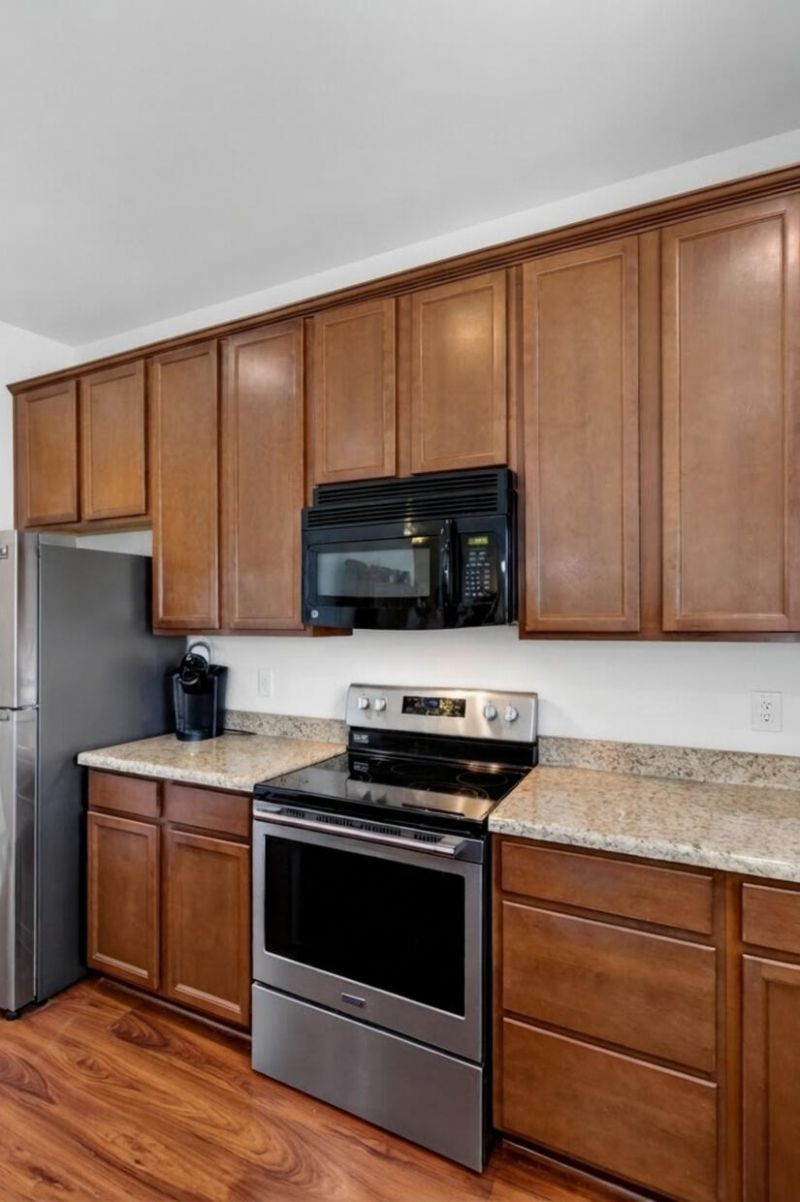 533 Pleasant Side Drive Photo 11