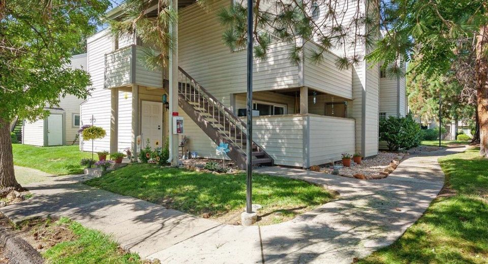 2118 Roundhouse Road, Sparks, NV 89431 Photo