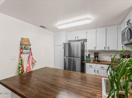 2118 Roundhouse Road, Sparks, NV 89431 Photo