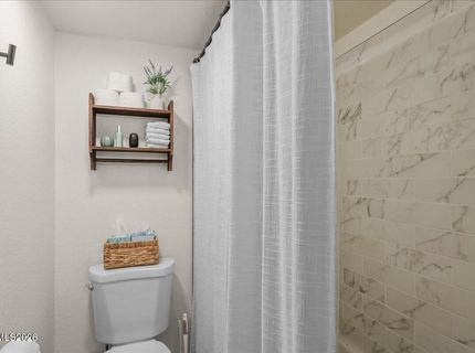 2118 Roundhouse Road, Sparks, NV 89431 Photo
