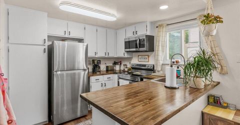 2118 Roundhouse Road, Sparks, NV 89431 Photo