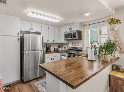 2118 Roundhouse Road, Sparks, NV 89431 Photo