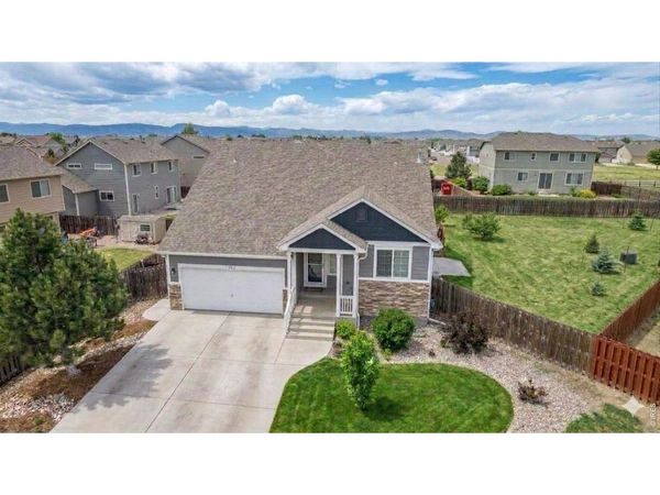 7383 Andover St, Wellington, CO 80549