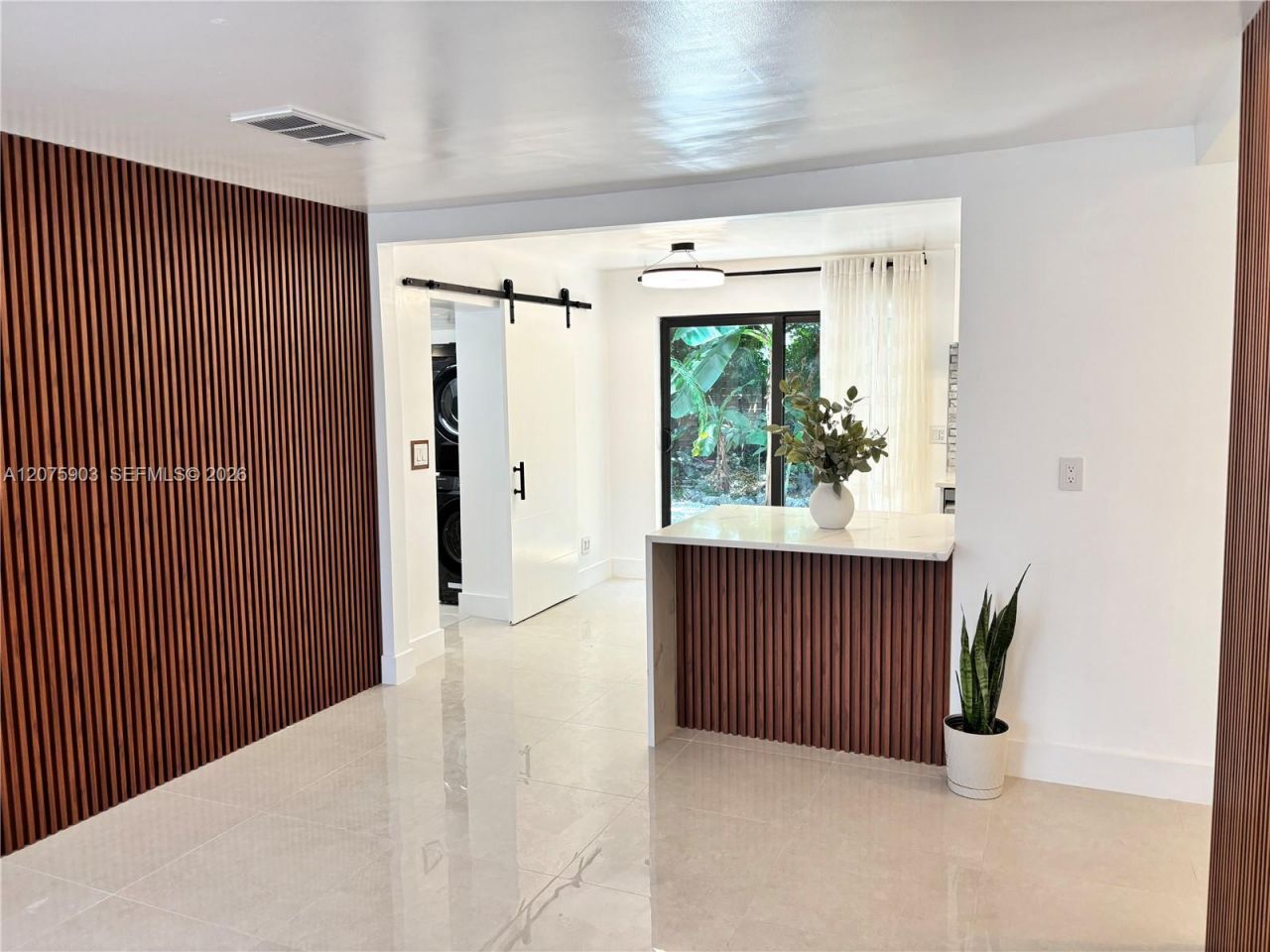 5741 Simms St, Hollywood, FL 33021 Photo