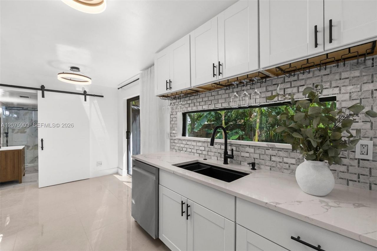 5741 Simms St, Hollywood, FL 33021 Photo