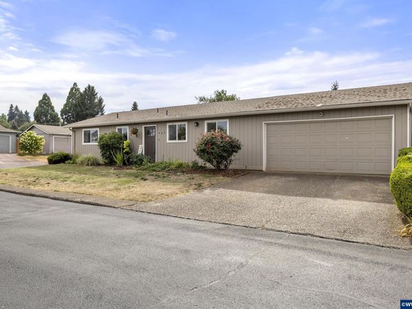 947 Genie St SE, Salem, OR 97306
