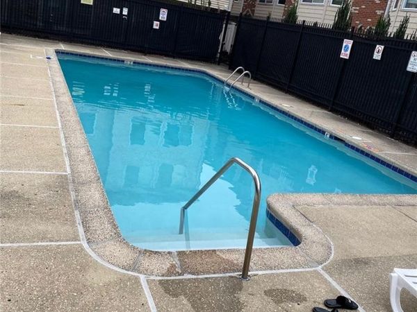 1611 Washington, Unit 302, Stamford, CT 06901