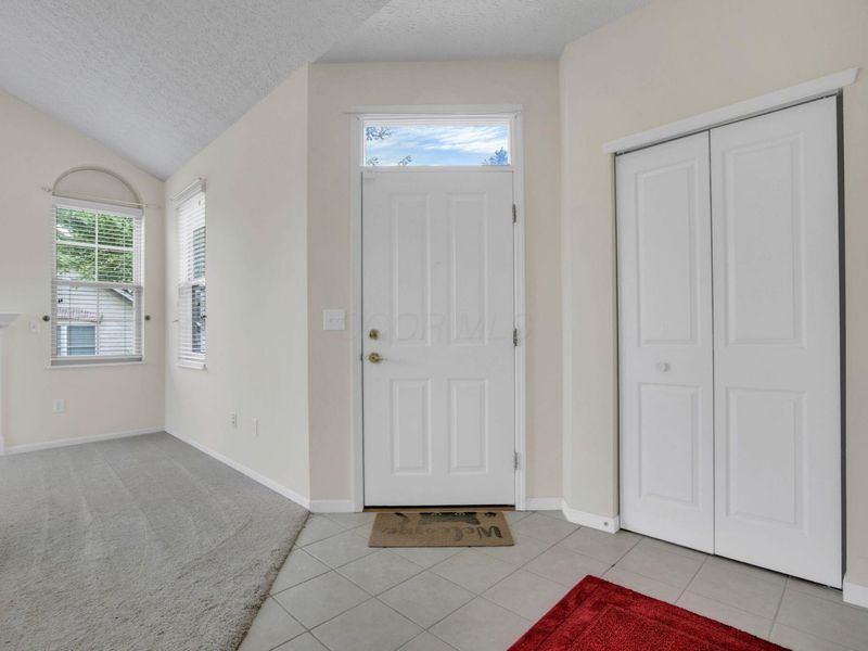 7465 Red Maple Place , Westerville, OH 43082 Photo 5