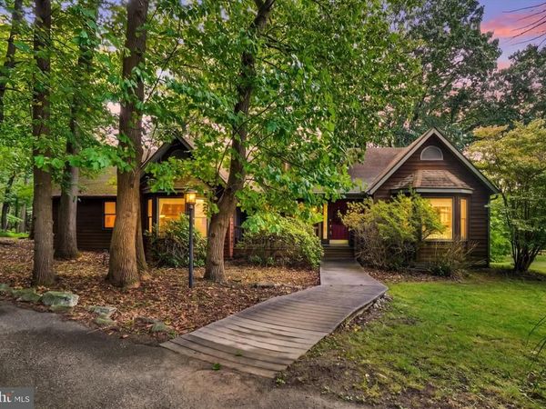 1110 ANTLER DRIVE, YORK, PA 17406