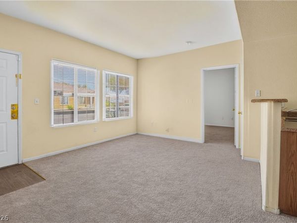2141 Hussium Hills Street , Unit 102, Las Vegas, NV 89108