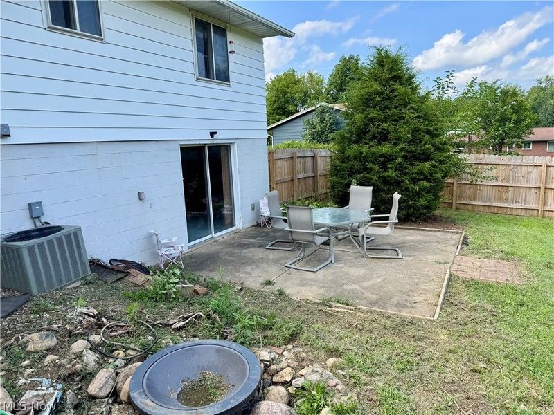360 Trump Avenue NE, East Canton, OH 44730 Photo 24