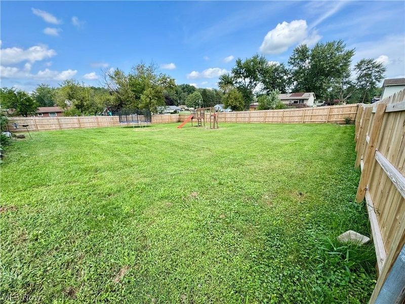 360 Trump Avenue NE, East Canton, OH 44730 Photo 26