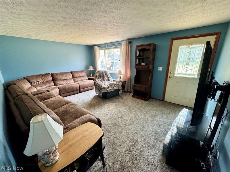 360 Trump Avenue NE, East Canton, OH 44730 Photo 6