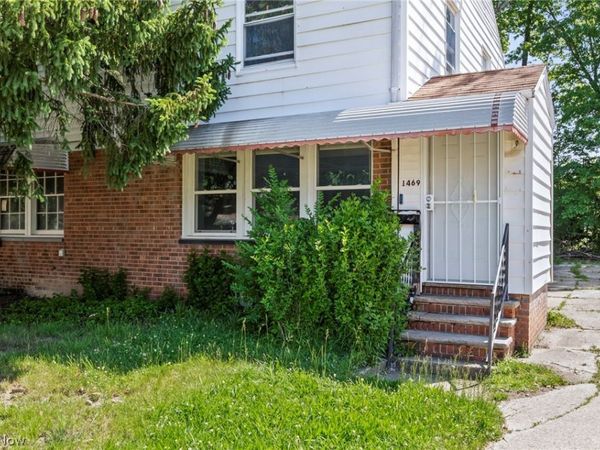 1469 E 250th Street , Euclid, OH 44117