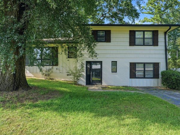 1202 W 5TH St, Jasper, AL 35501