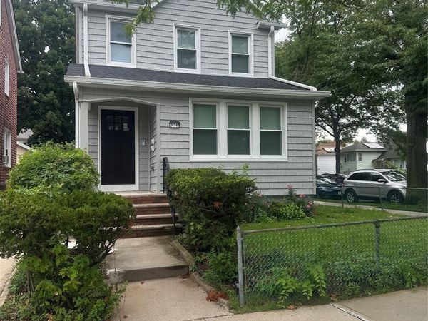 243-61 Mayda Rd. , Rosedale, NY 11422