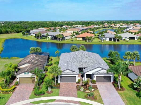 7636 KIRKLAND COVE , LAKEWOOD RANCH, FL 34202
