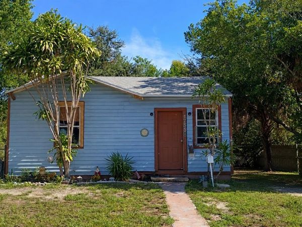 1755 34TH AVE N , ST PETERSBURG, FL 33713