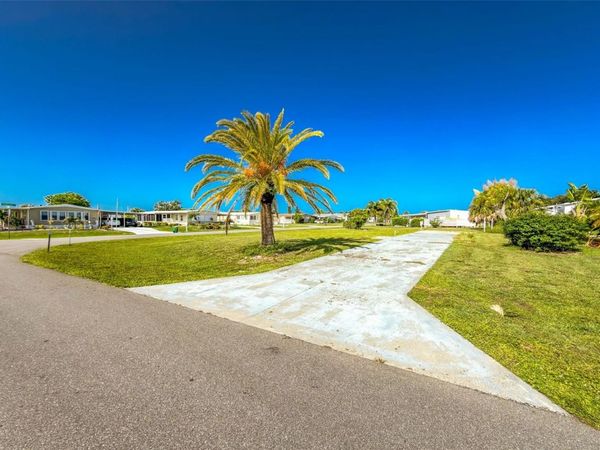 6323 BOB WHITE DRIVE , ENGLEWOOD, FL 34224