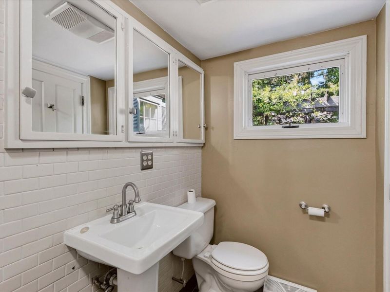 514 Mirabeau Street , Greenfield, OH 45123 Photo 17