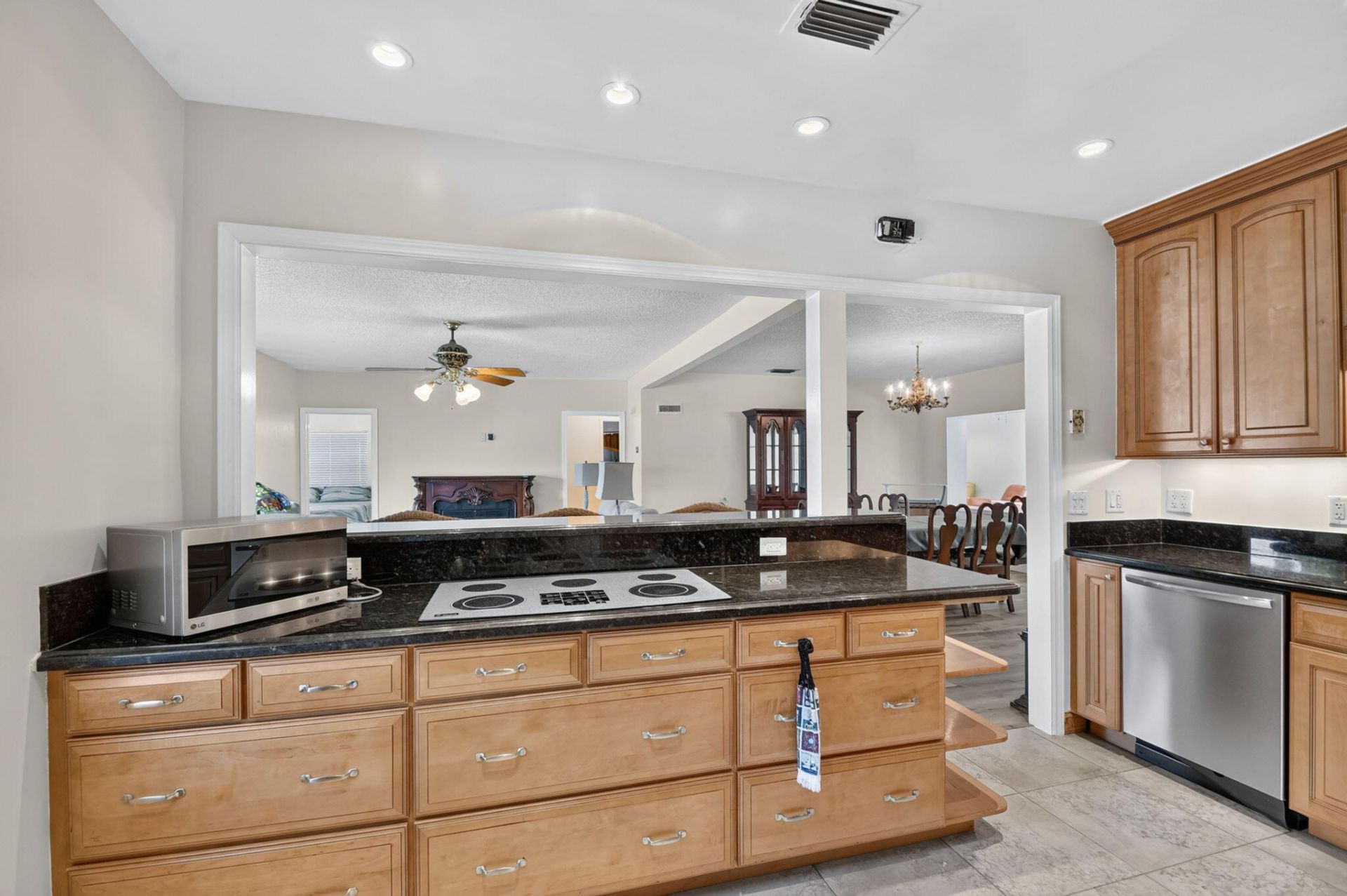 111 Vassar Drive, Lake Worth Beach, FL 33460 Photo
