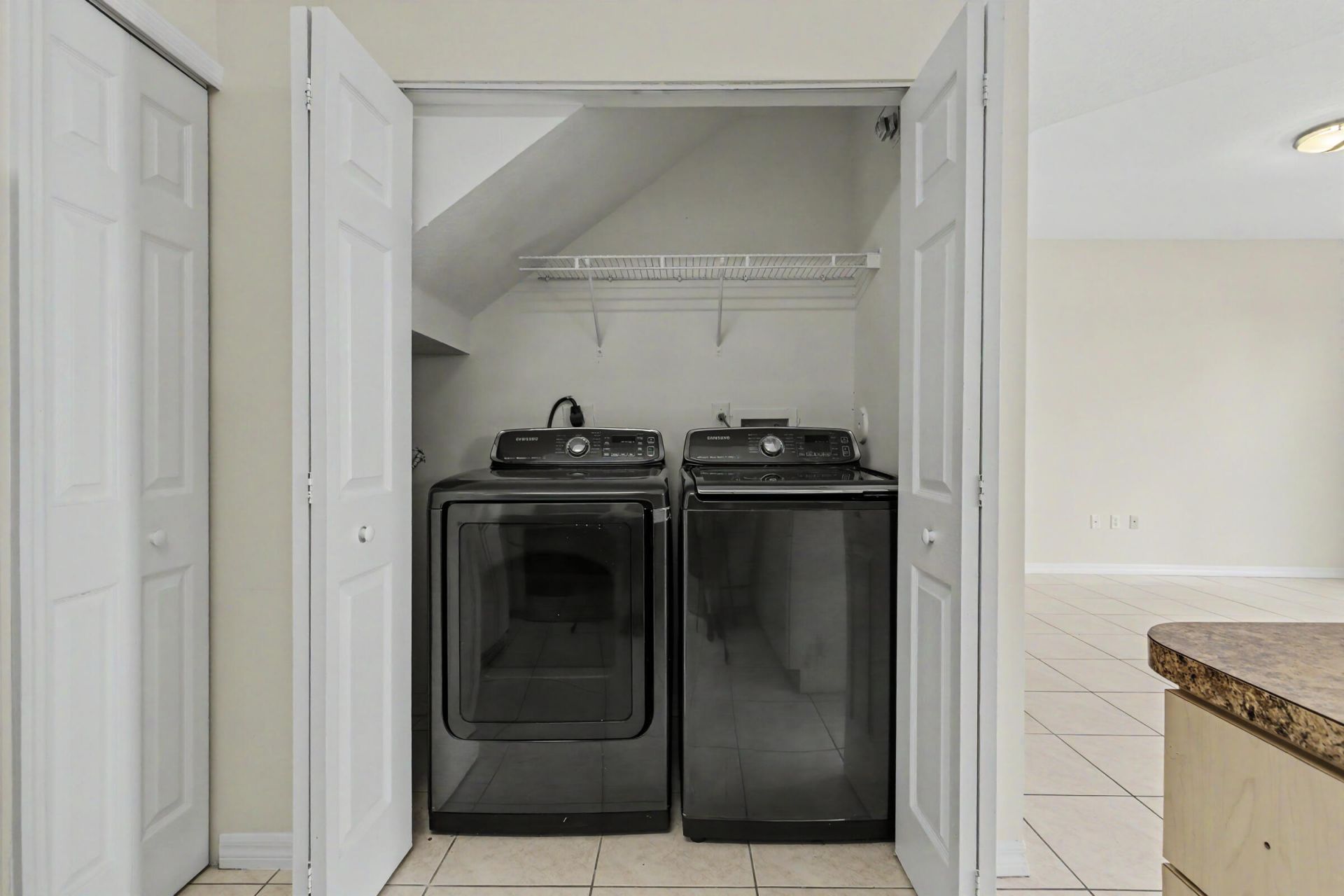 626 SW 106th Avenue, Unit 1512, Pembroke Pines, FL 33025 Photo