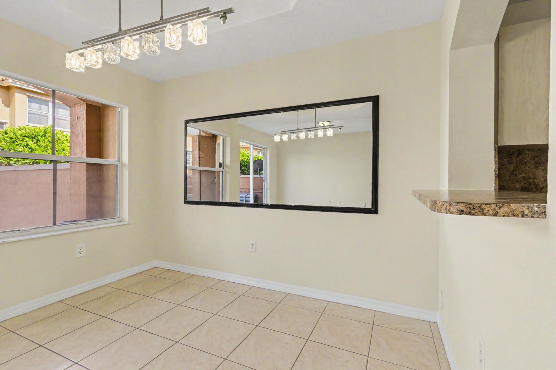 626 SW 106th Avenue, Unit 1512, Pembroke Pines, FL 33025 Photo