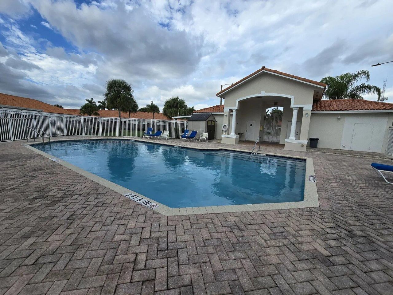 10906 SW 181st Terrace, Unit 10906, Miami, FL 33157 Photo
