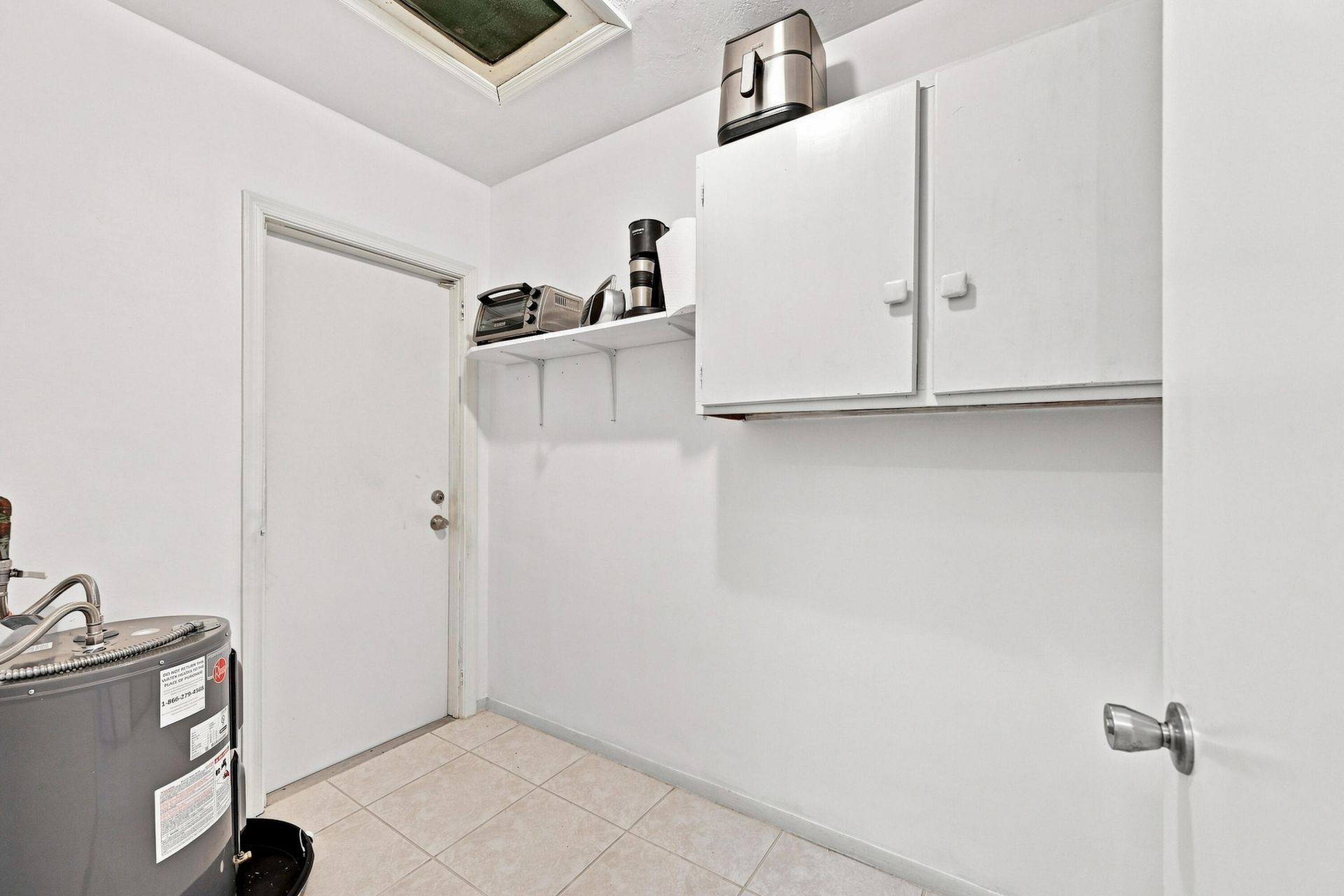 7104 NW 70th Court, Tamarac, FL 33321 Photo