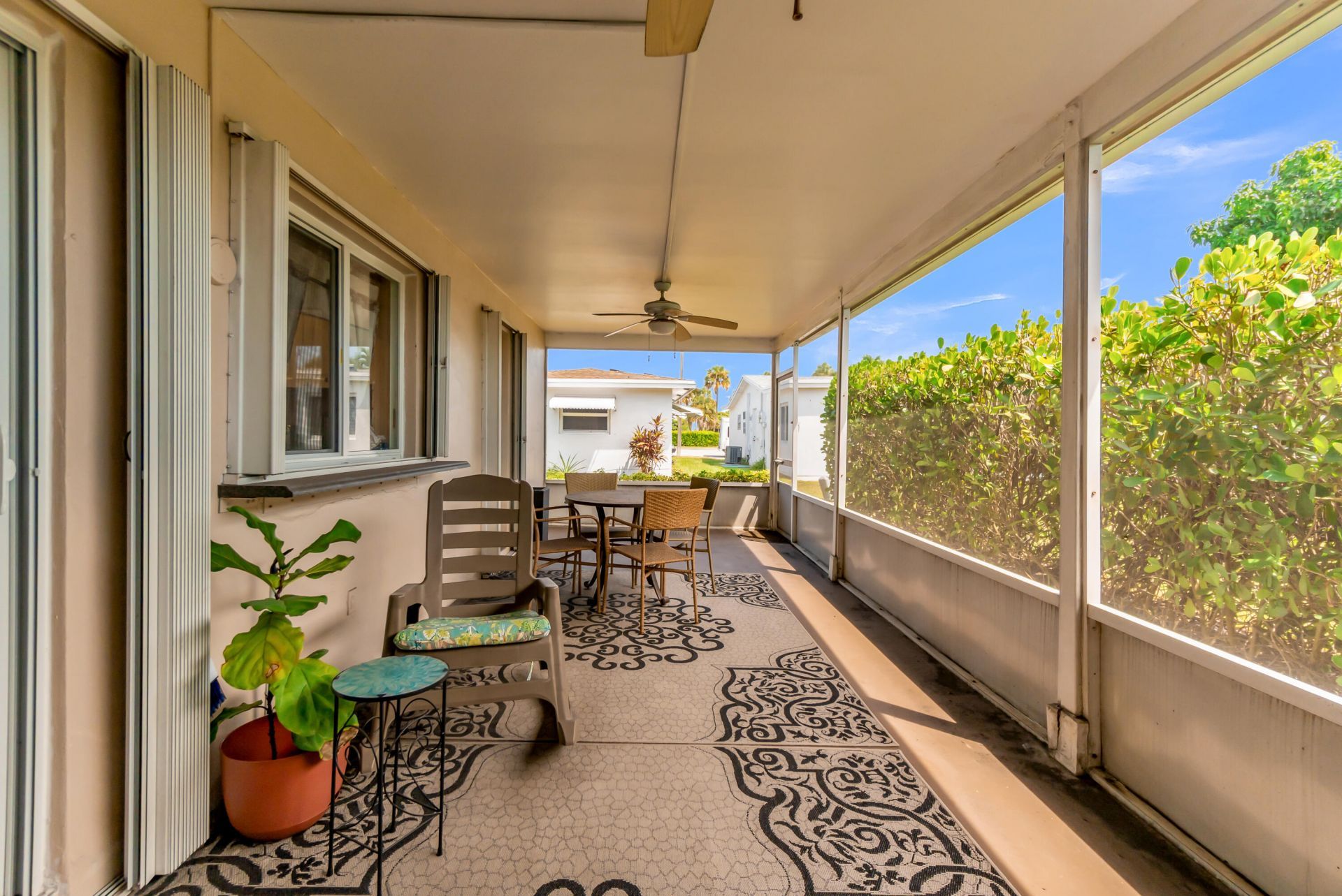 1190 NW 72nd Terrace, Margate, FL 33063 Photo