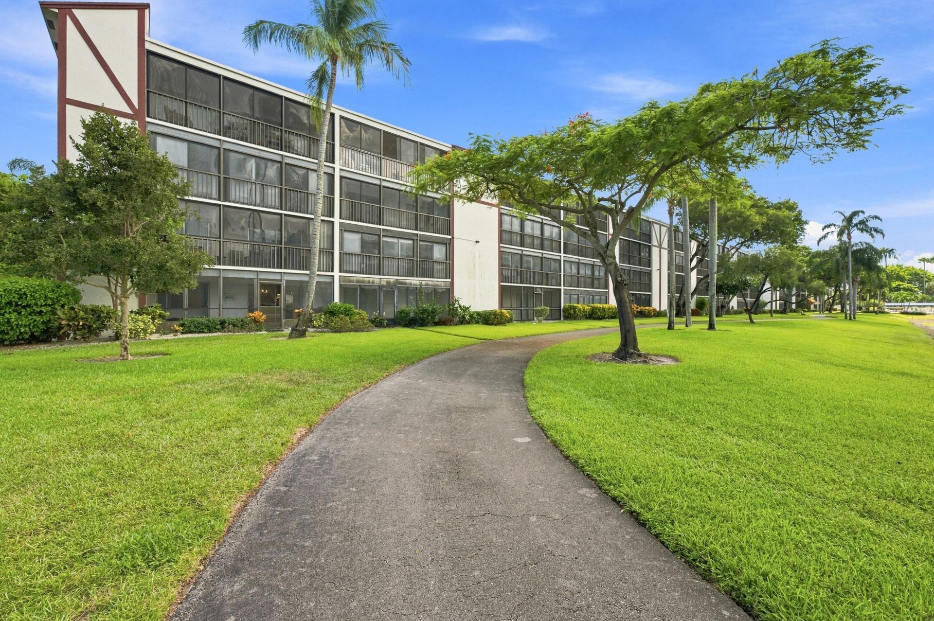 7321 Amberly Lane, Unit 110, Delray Beach, FL 33446 Photo