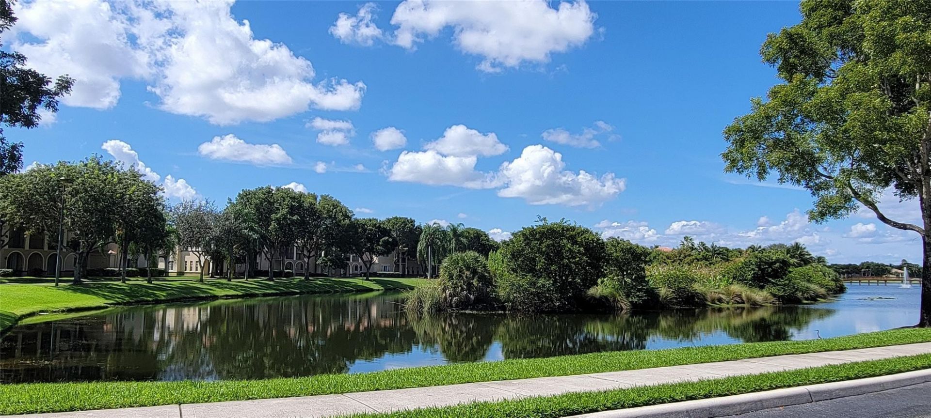 2496 Centergate Drive, Unit 203, Miramar, FL 33025 Photo