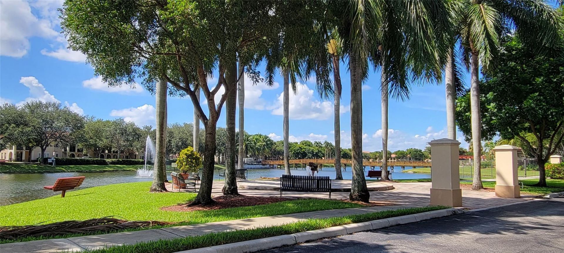 2496 Centergate Drive, Unit 203, Miramar, FL 33025 Photo